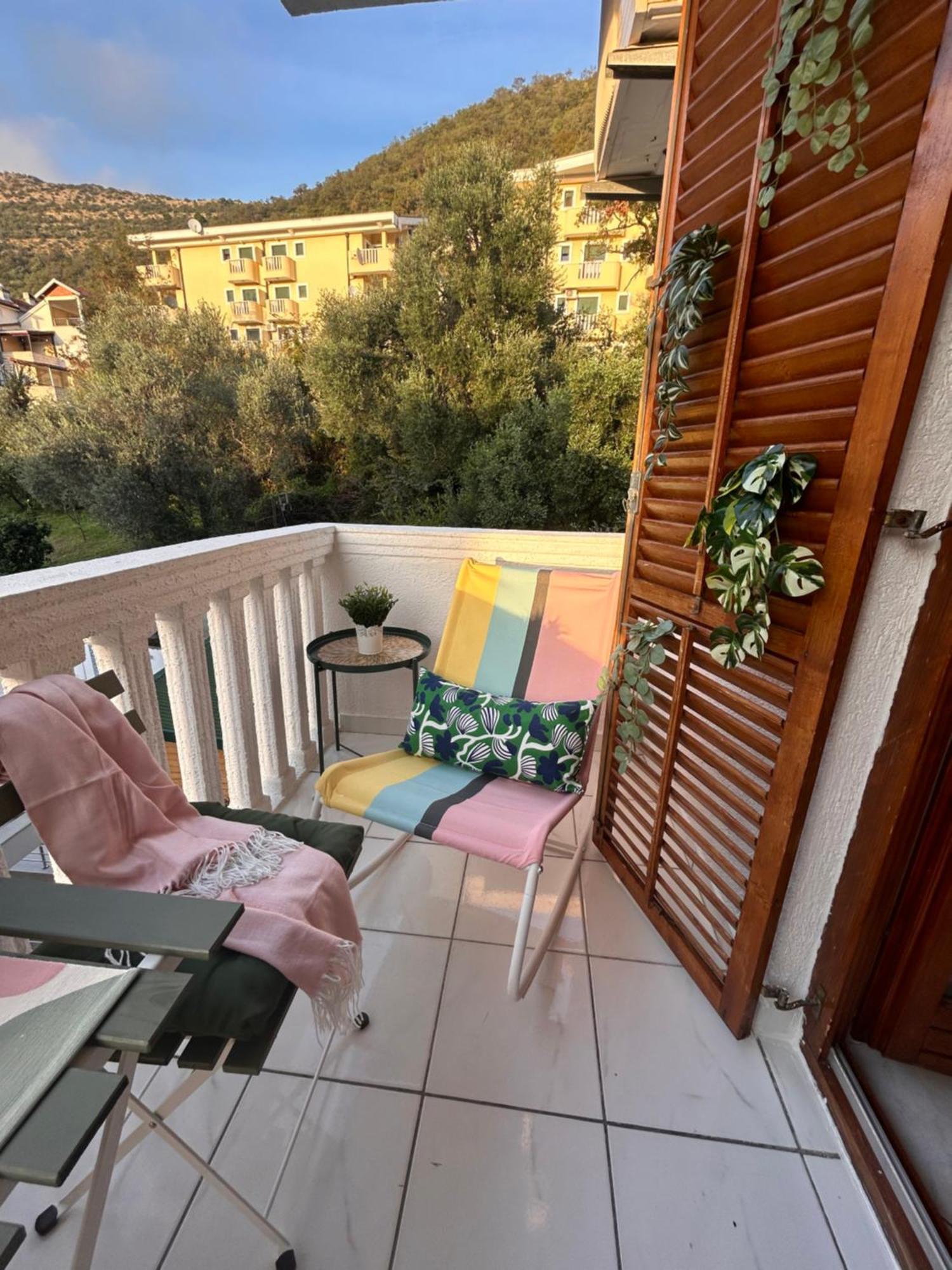 Studio Lucica Petrovac na moru Exterior foto